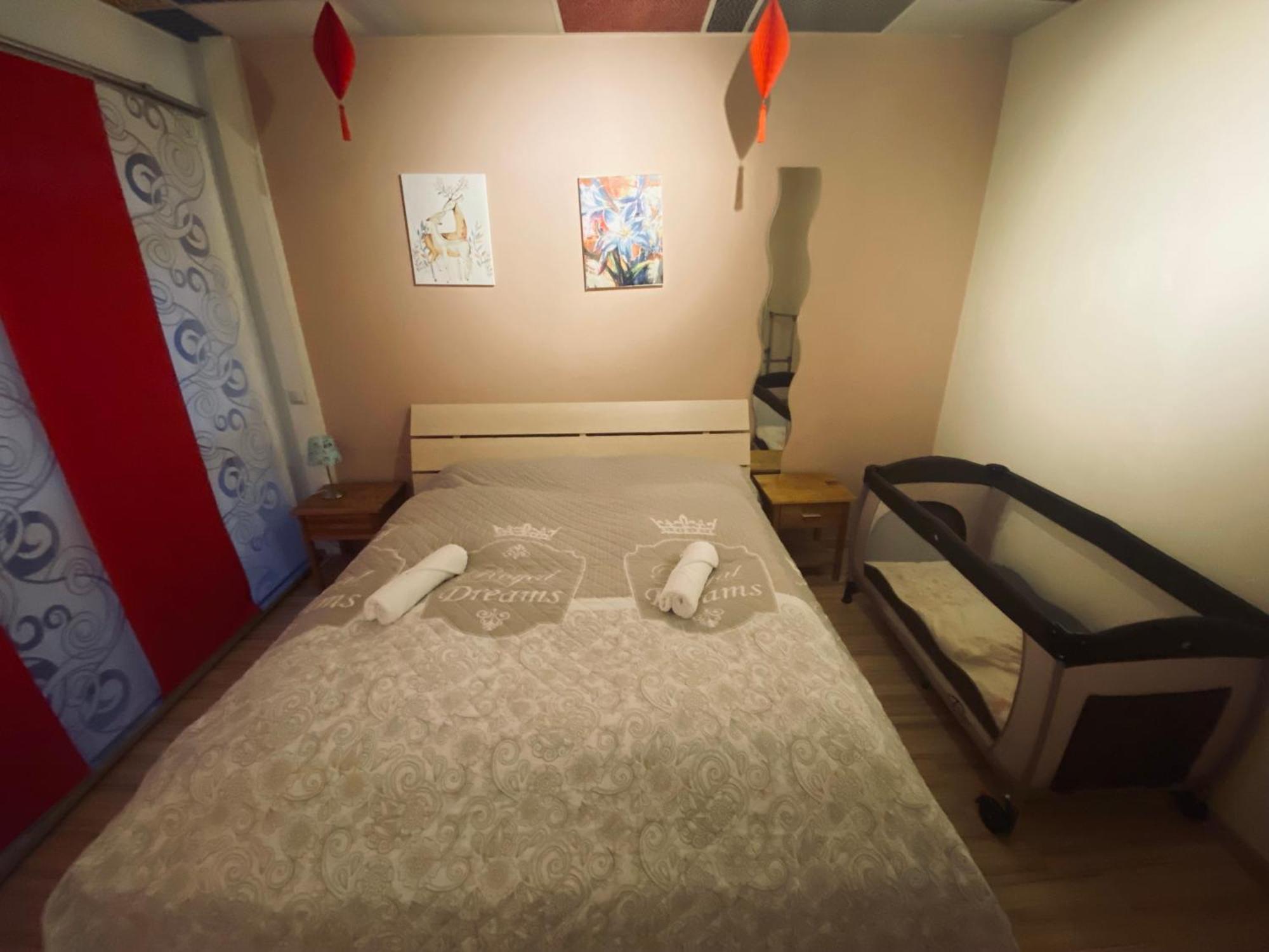 דירות Flat For Up To 4 People In Dresden-Striesen מראה חיצוני תמונה