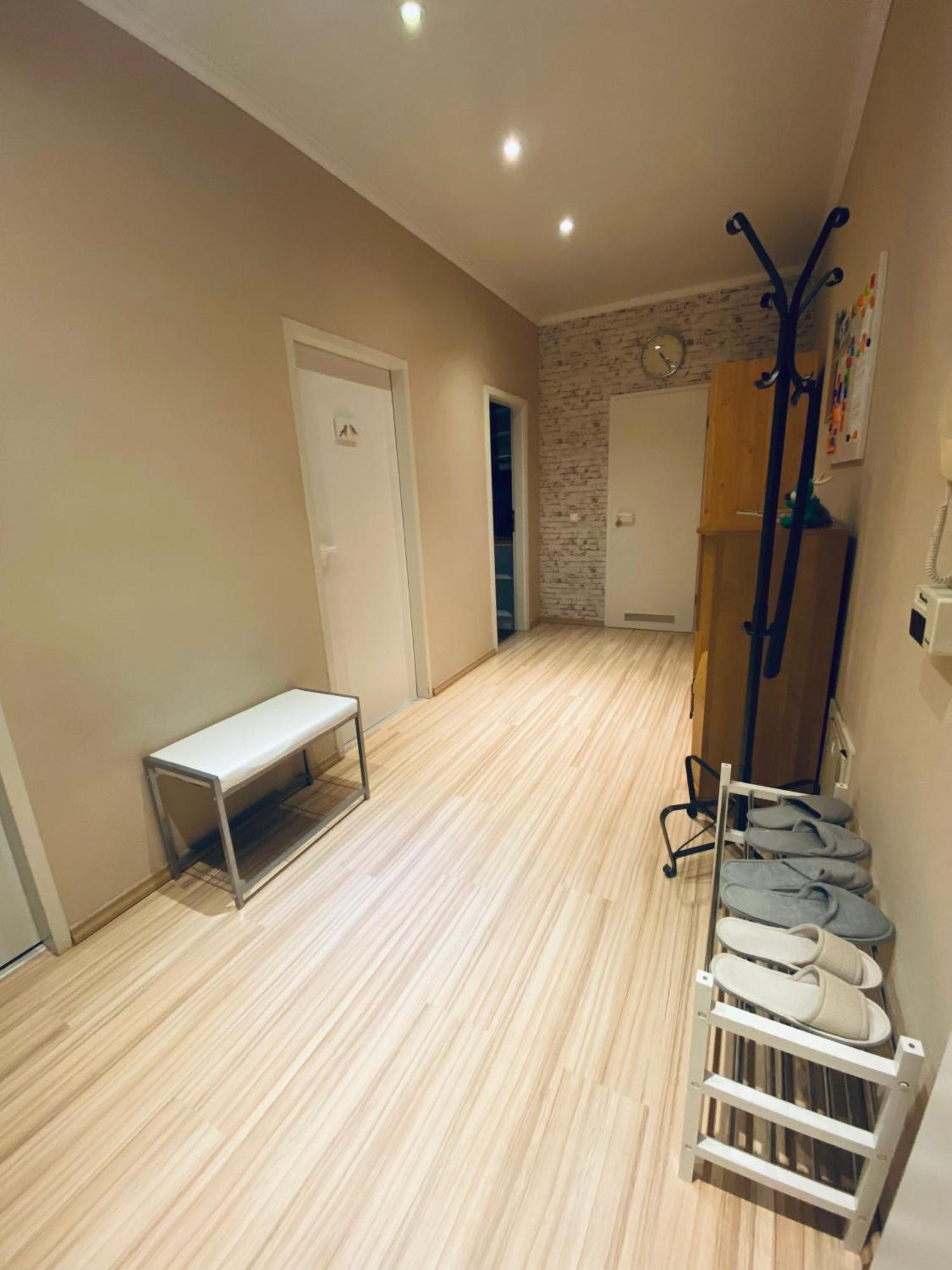 דירות Flat For Up To 4 People In Dresden-Striesen מראה חיצוני תמונה